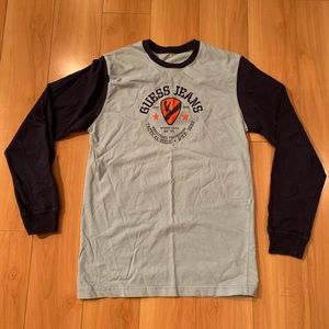 Guess long sleeve graphic shirt